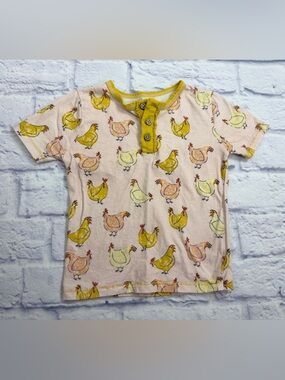 Mud Pie Pink Hen Print Tee with Mustard Trim. Size 5T.
